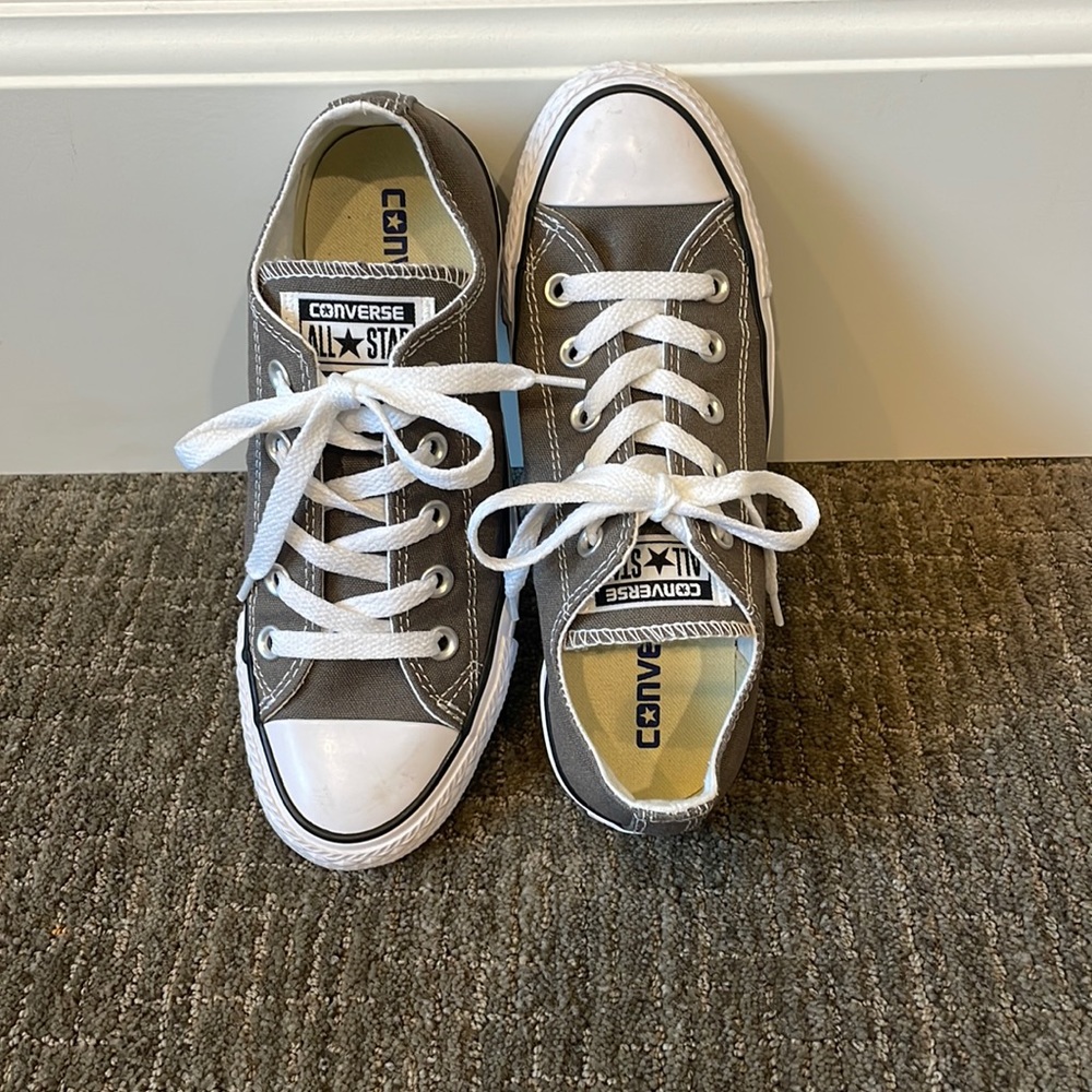 womens 6 mens 4 converse
